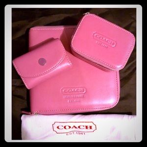 3 Piece Coach Gift Set